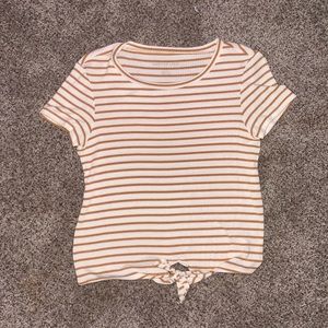 American eagle outfitters top. In very good condition.